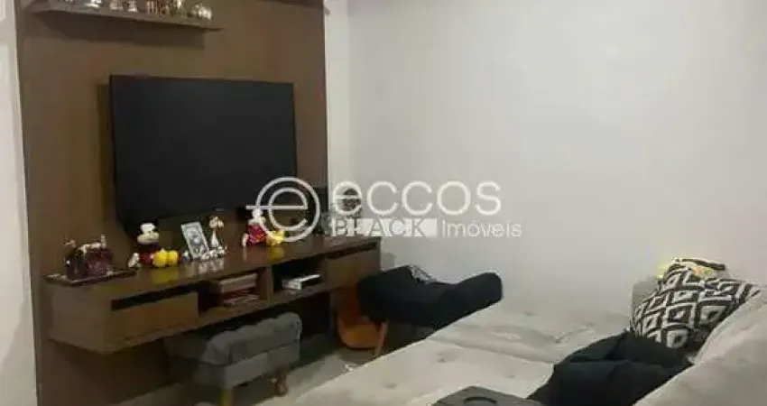 Casa em condomínio à venda, 2 quartos, 1 suíte, 3 vagas, aclimação - uberlândia/mg