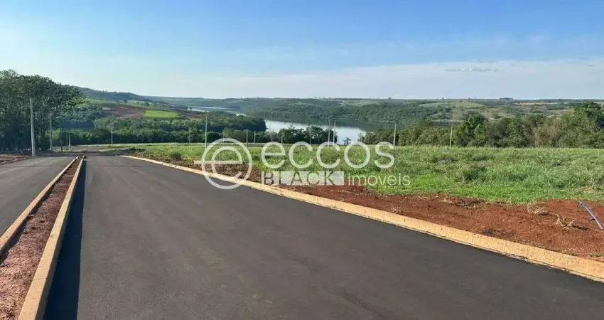 Terreno em condomínio à venda, zona rural - indianópolis/mg