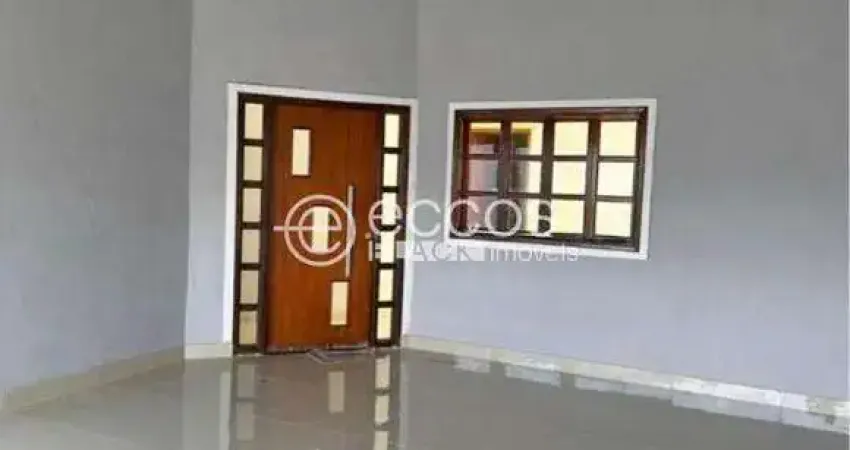 Casa com 3 quartos à venda na Rua Quinze A, 172, Fátima, Araguari