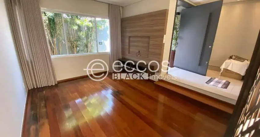 Casa à venda, 3 quartos, 1 suíte, 3 vagas, tabajaras - uberlândia/mg