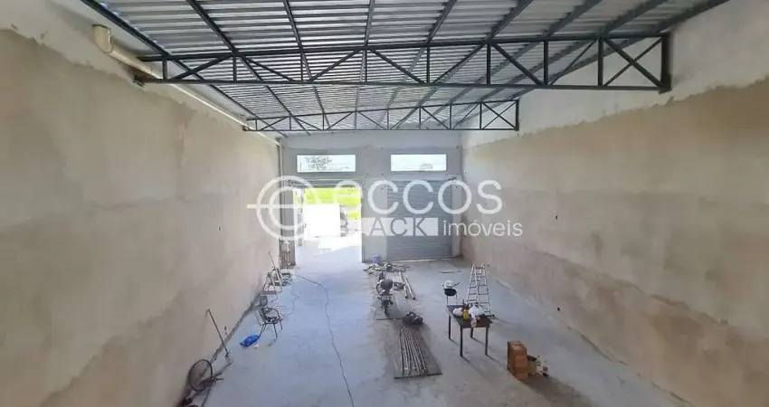 Barracão / Galpão / Depósito à venda na Avenida Contador José Candeloro, 281, Loteamento Monte Hebron, Uberlândia