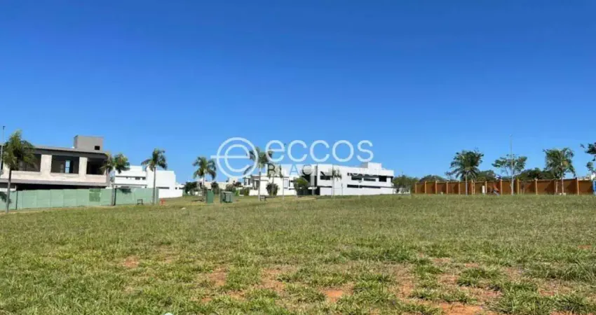 Terreno em condomínio fechado à venda na Avenida Floriano Peixoto, --, Granja Marileusa, Uberlândia