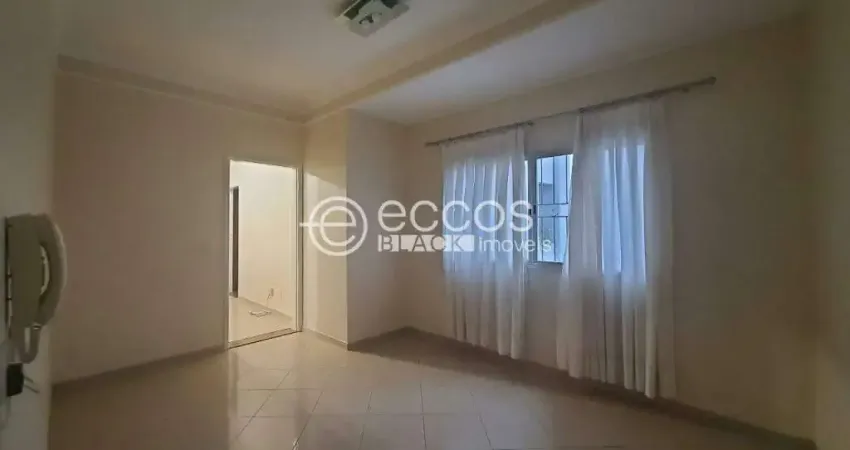 Apartamento à venda, 4 quartos, 1 suíte, 2 vagas, Osvaldo Rezende - Uberlândia/MG