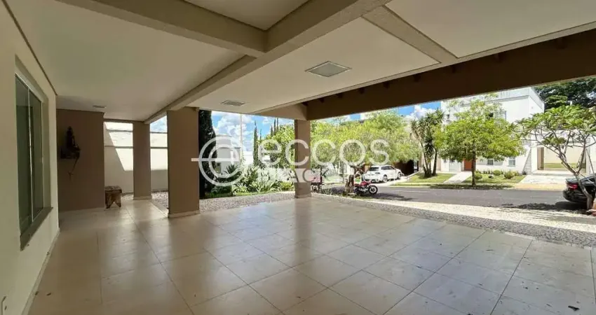 Casa em condomínio à venda, 4 quartos, 4 suítes, 3 vagas, lagoinha - uberlândia/mg