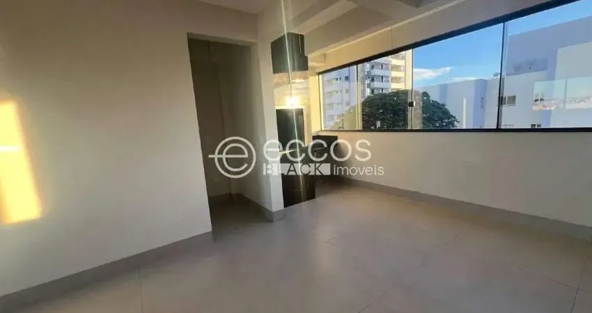 Apartamento à venda, 3 quartos, 1 suíte, 2 vagas, Santa Mônica - Uberlândia/MG