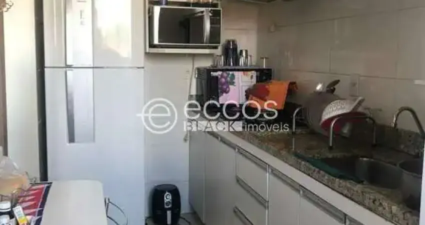 Apartamento à venda, 2 quartos, 1 vaga, jardim brasília - uberlândia/mg