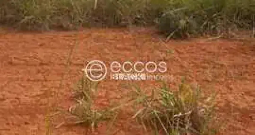 Terreno à venda na Rua Horizonte, 66, Aclimação, Uberlândia