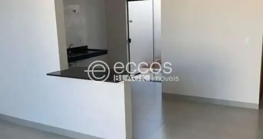 Casa à venda, 2 quartos, 1 suíte, 2 vagas, Laranjeiras - Uberlândia/MG