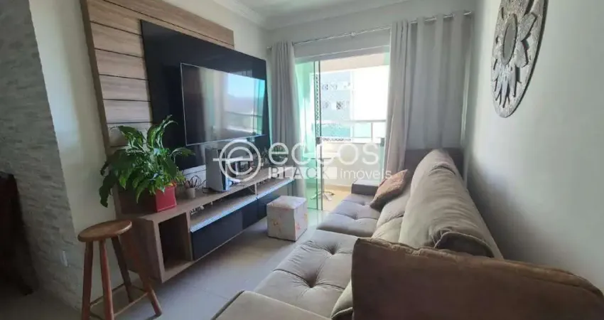 Apartamento à venda, 2 quartos, 1 suíte, 2 vagas, Tubalina - Uberlândia/MG