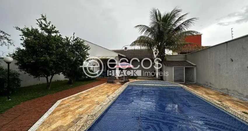 Casa à venda, 7 quartos, 3 suítes, 10 vagas, morada da colina - uberlândia/mg