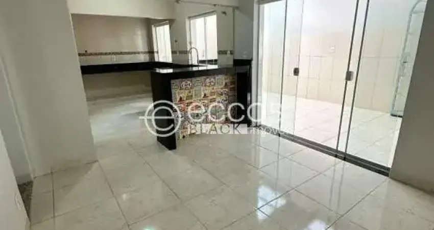 Apartamento à venda, 3 quartos, 1 suíte, 1 vaga, brasil - uberlândia/mg
