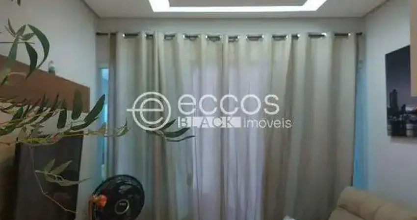 Casa à venda, 3 quartos, 1 suíte, 2 vagas, Aclimação - Uberlândia/MG