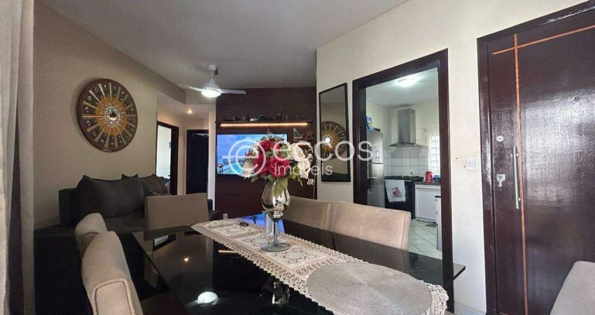Apartamento à venda, 3 quartos, 1 suíte, 2 vagas, Jardim Finotti - Uberlândia/MG