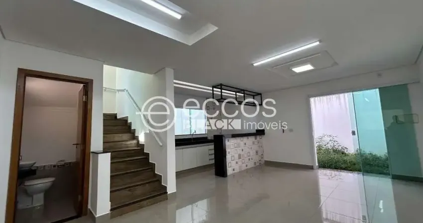Casa em condomínio à venda, 3 quartos, 1 suíte, 2 vagas, tubalina - uberlândia/mg
