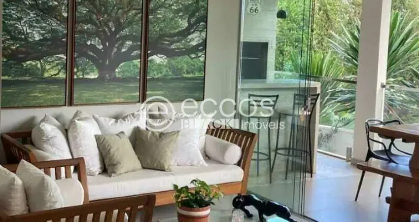 Casa em condomínio à venda, 4 quartos, 4 suítes, 4 vagas, Nova Uberlândia - Uberlândia/MG