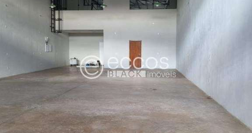 Barracão / Galpão / Depósito para alugar na Avenida Multicor, --, Grand Ville, Uberlândia
