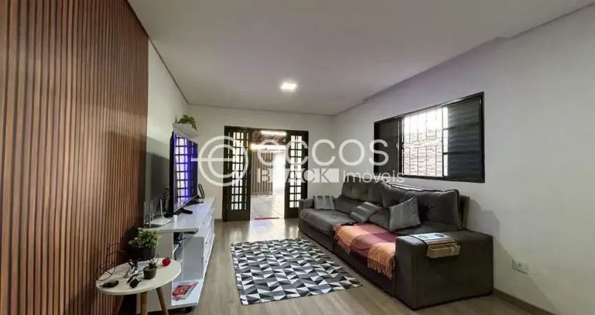 Casa à venda, 2 quartos, 2 vagas, jardim das palmeiras - uberlândia/mg