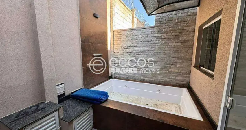 Casa em condomínio à venda, 3 quartos, 1 suíte, 2 vagas, Jardim Inconfidência - Uberlândia/MG