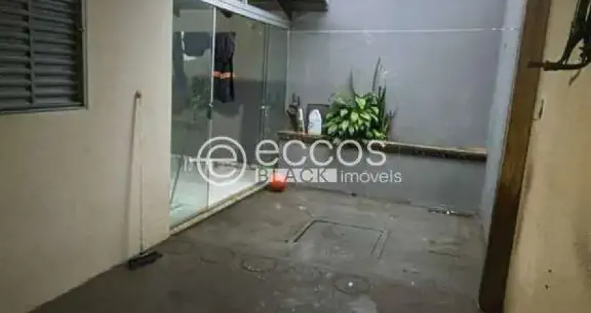 Casa em condomínio à venda, 2 quartos, 1 vaga, minas gerais - uberlândia/mg
