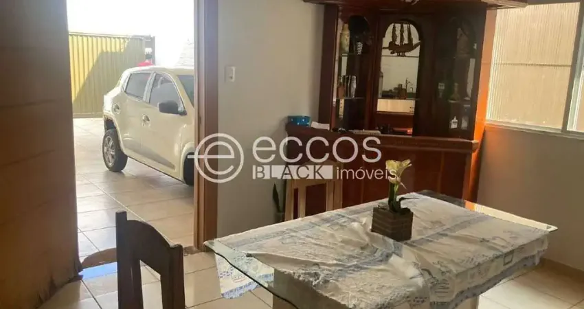 Casa à venda, 3 quartos, 2 suítes, 4 vagas, brasil - uberlândia/mg