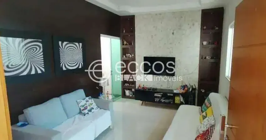 Casa à venda, 3 quartos, 1 suíte, 2 vagas, jardim botânico - uberlândia/mg