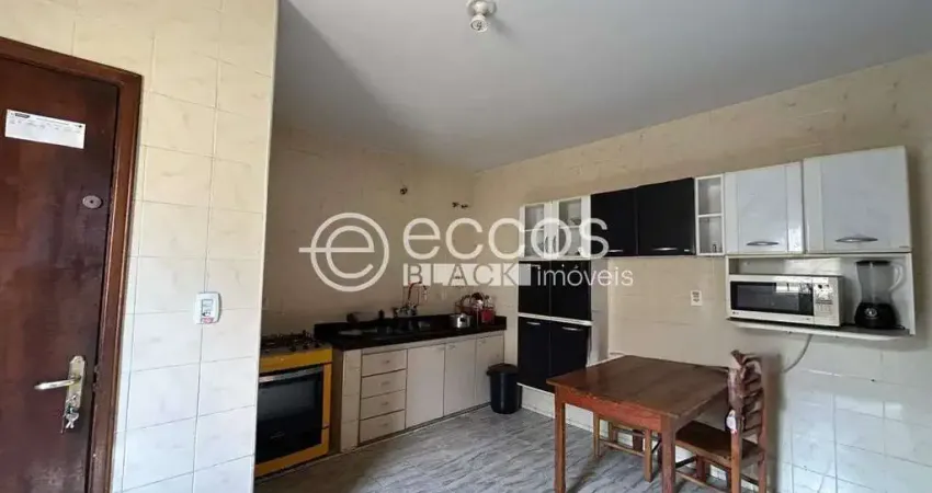 Casa à venda, 3 quartos, 1 suíte, 1 vaga, vigilato pereira - uberlândia/mg