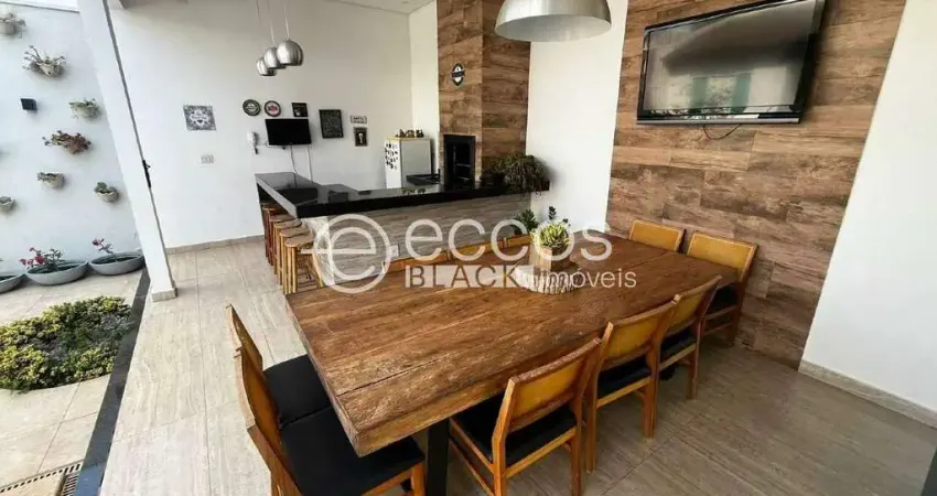 Casa à venda, 3 quartos, 1 suíte, 2 vagas, laranjeiras - uberlândia/mg