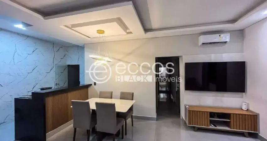 Casa à venda, 3 quartos, 1 suíte, 4 vagas, são jorge - uberlândia/mg