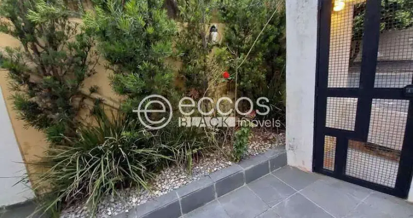 Casa à venda, 3 quartos, 1 suíte, 3 vagas, santa mônica - uberlândia/mg