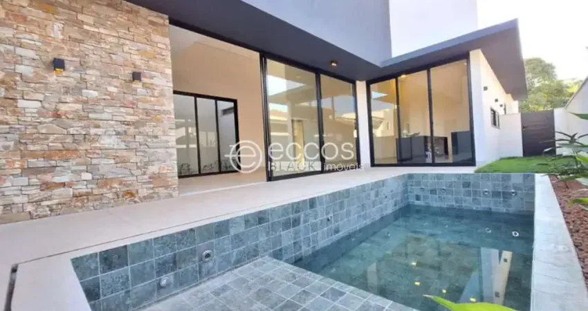 Casa em condomínio à venda, 4 quartos, 4 suítes, 2 vagas, Gávea - Uberlândia/MG