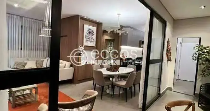 Apartamento à venda, 3 quartos, 3 suítes, 2 vagas, Granja Marileusa - Uberlândia/MG