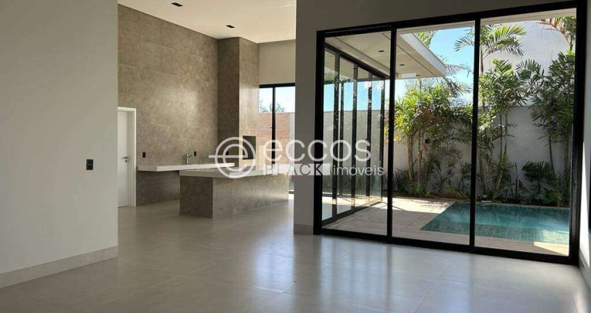 Casa em condomínio à venda, 3 quartos, 3 suítes, 4 vagas, Granja Marileusa - Uberlândia/MG
