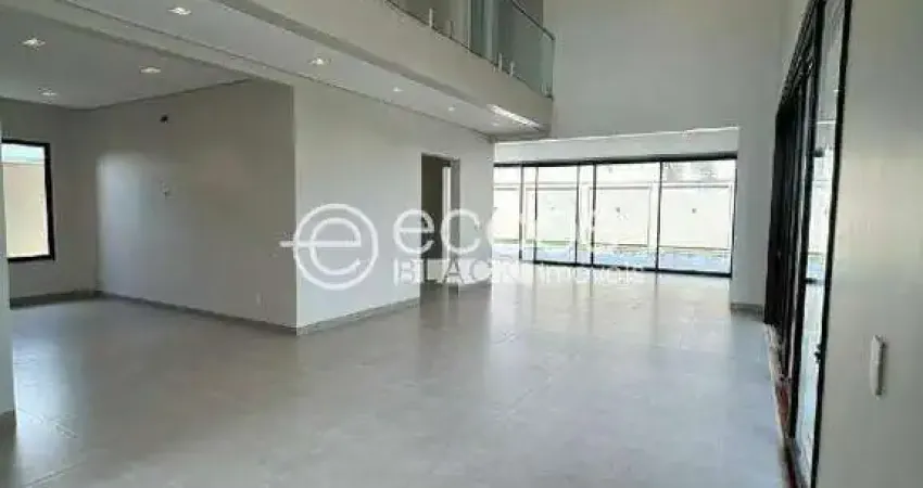 Casa em condomínio à venda, 4 quartos, 4 suítes, 2 vagas, Jardim Sul - Uberlândia/MG