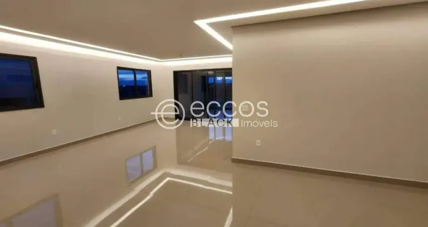 Cobertura à venda, 4 quartos, 3 suítes, 4 vagas, Morada da Colina - Uberlândia/MG