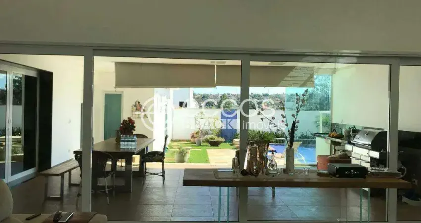 Casa à venda, 5 quartos, 4 suítes, 1 vaga, morada da colina - uberlândia/mg