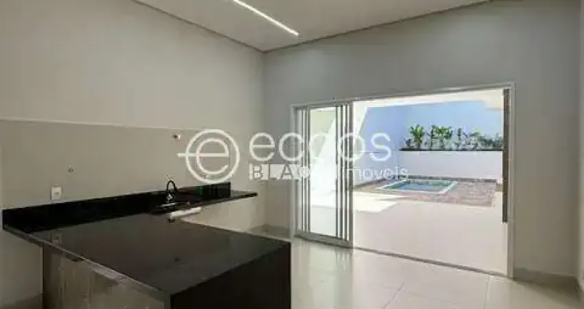 Casa à venda, 3 quartos, 3 suítes, 4 vagas, Cidade Jardim - Uberlândia/MG