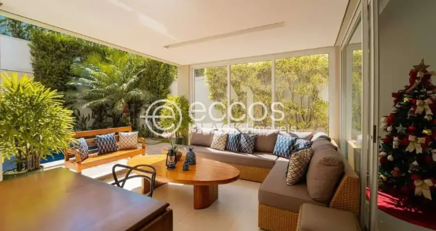 Casa à venda, 4 quartos, 3 suítes, 4 vagas, jardim sul - uberlândia/mg