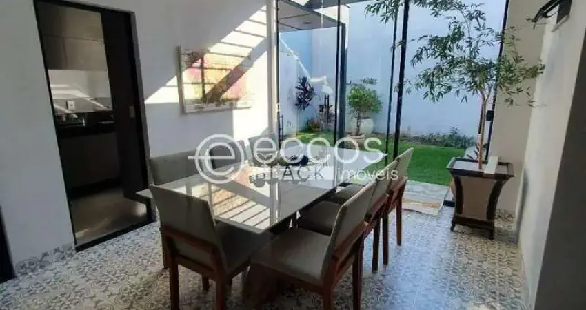 Casa à venda, 3 quartos, 1 suíte, 1 vaga, laranjeiras - uberlândia/mg