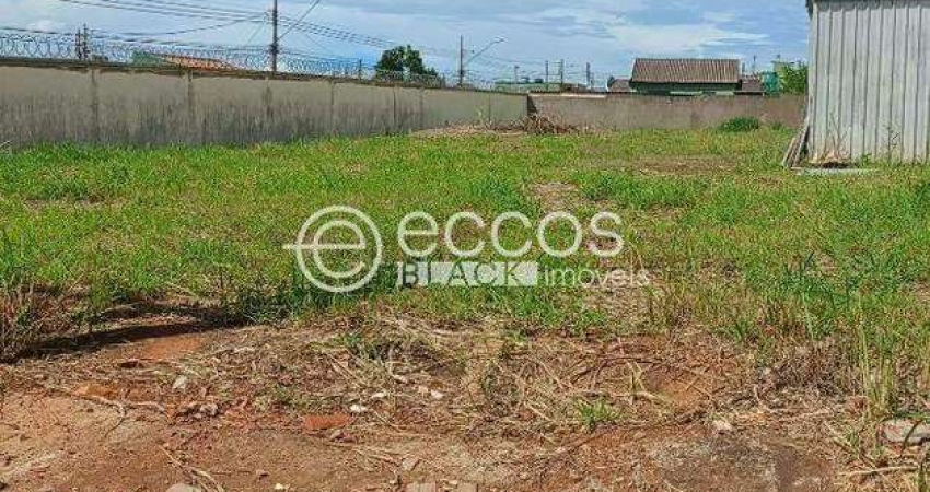 Terreno à venda na Avenida Estrêla do Sul, --, Martins, Uberlândia