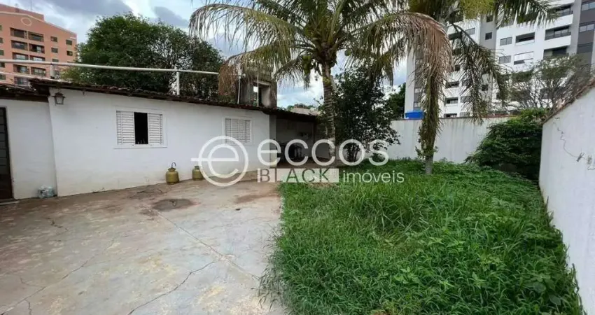 Casa à venda, 3 quartos, 1 suíte, 1 vaga, patrimônio - uberlândia/mg