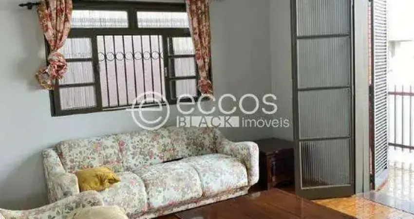 Casa à venda, 3 quartos, 1 suíte, 3 vagas, Cazeca - Uberlândia/MG