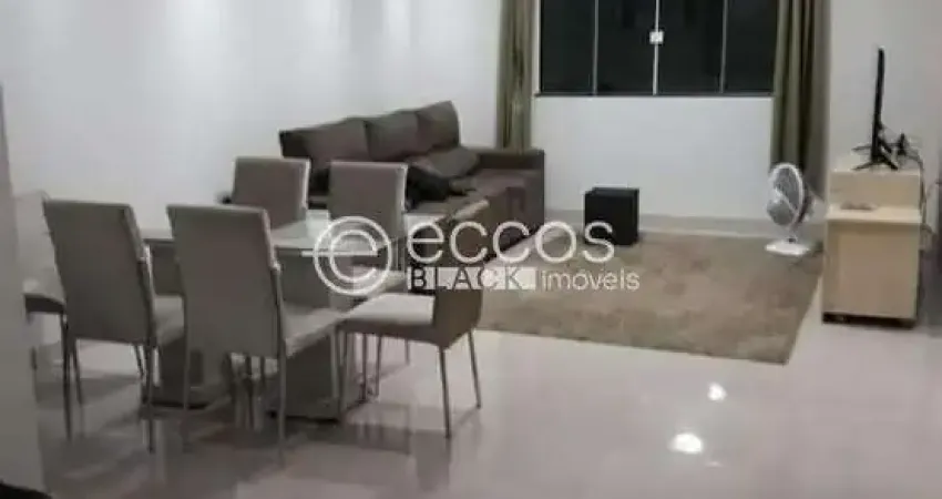 Casa à venda, 3 quartos, 1 suíte, 3 vagas, jardim patrícia - uberlândia/mg