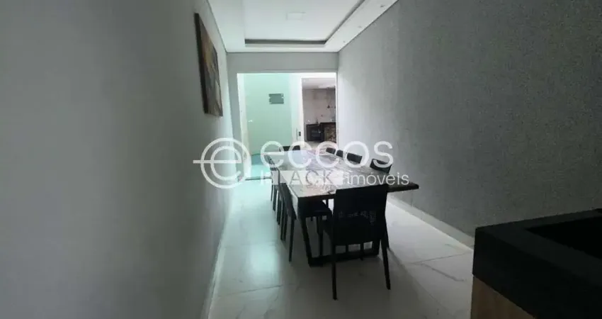 Casa para aluguel, 2 quartos, 1 suíte, 2 vagas, são joão - araguari/mg