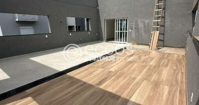 Cobertura à venda, 4 quartos, 2 suítes, 2 vagas, Patrimônio - Uberlândia/MG