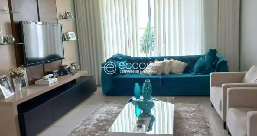 Casa para aluguel, 4 quartos, 4 suítes, 4 vagas, Morada da Colina - Uberlândia/MG