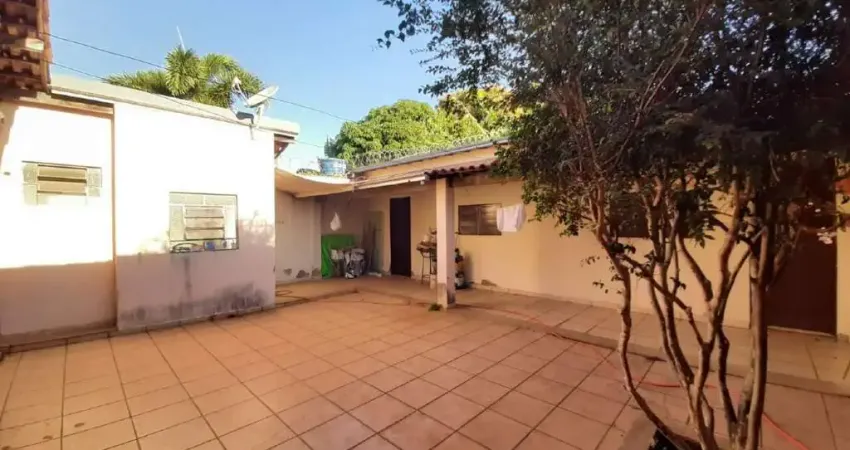 Casa para aluguel, 5 quartos, 2 suítes, 3 vagas, umuarama - uberlândia/mg