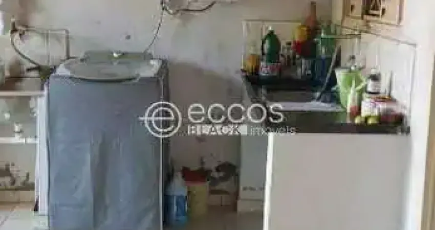 Casa à venda, 3 quartos, 1 suíte, 2 vagas, presidente roosevelt - uberlândia/mg