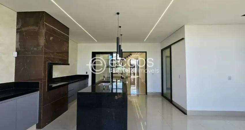 Casa à venda, 3 quartos, 3 suítes, 4 vagas, Portal do Vale - Uberlândia/MG