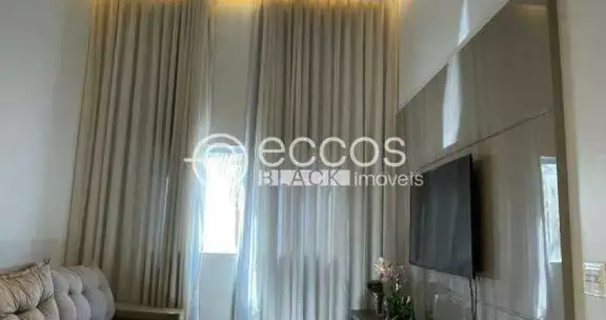 Casa à venda, 3 quartos, 1 suíte, 3 vagas, Bosque dos Buritis - Uberlândia/MG