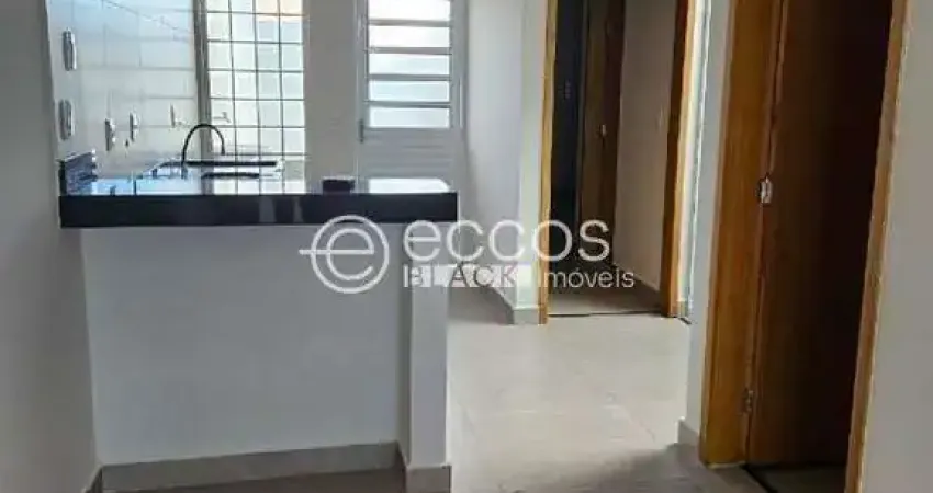 Casa à venda, 2 quartos, 1 suíte, 2 vagas, jardim ipanema - uberlândia/mg
